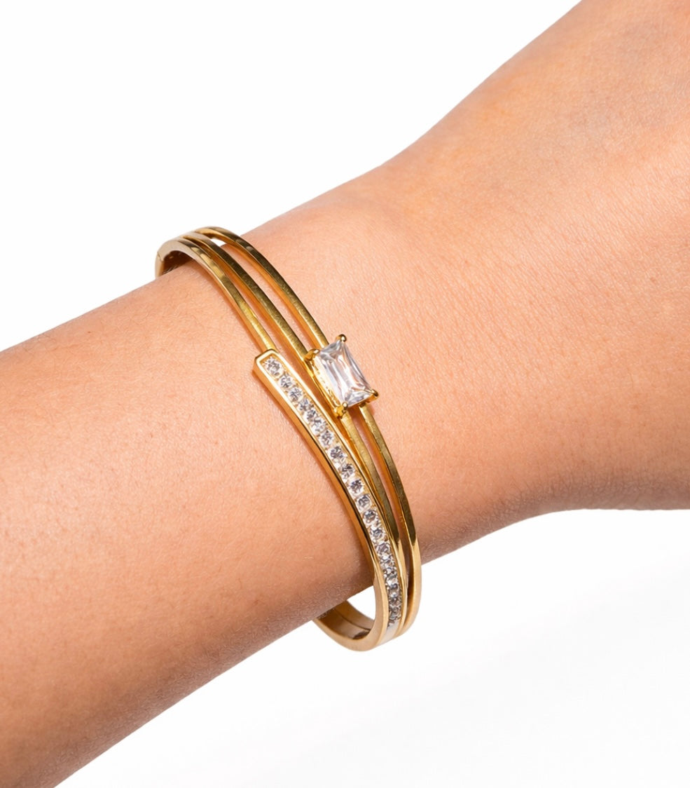 Ivy loop baby bracelet - GlintHub