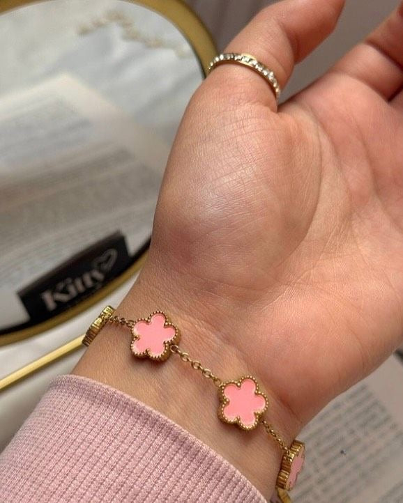 Pink clover bracelet - GlintHub
