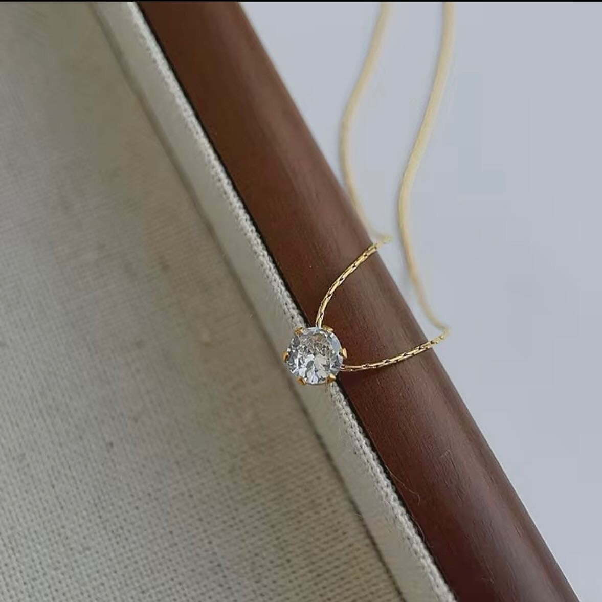 Kia necklace - GlintHub