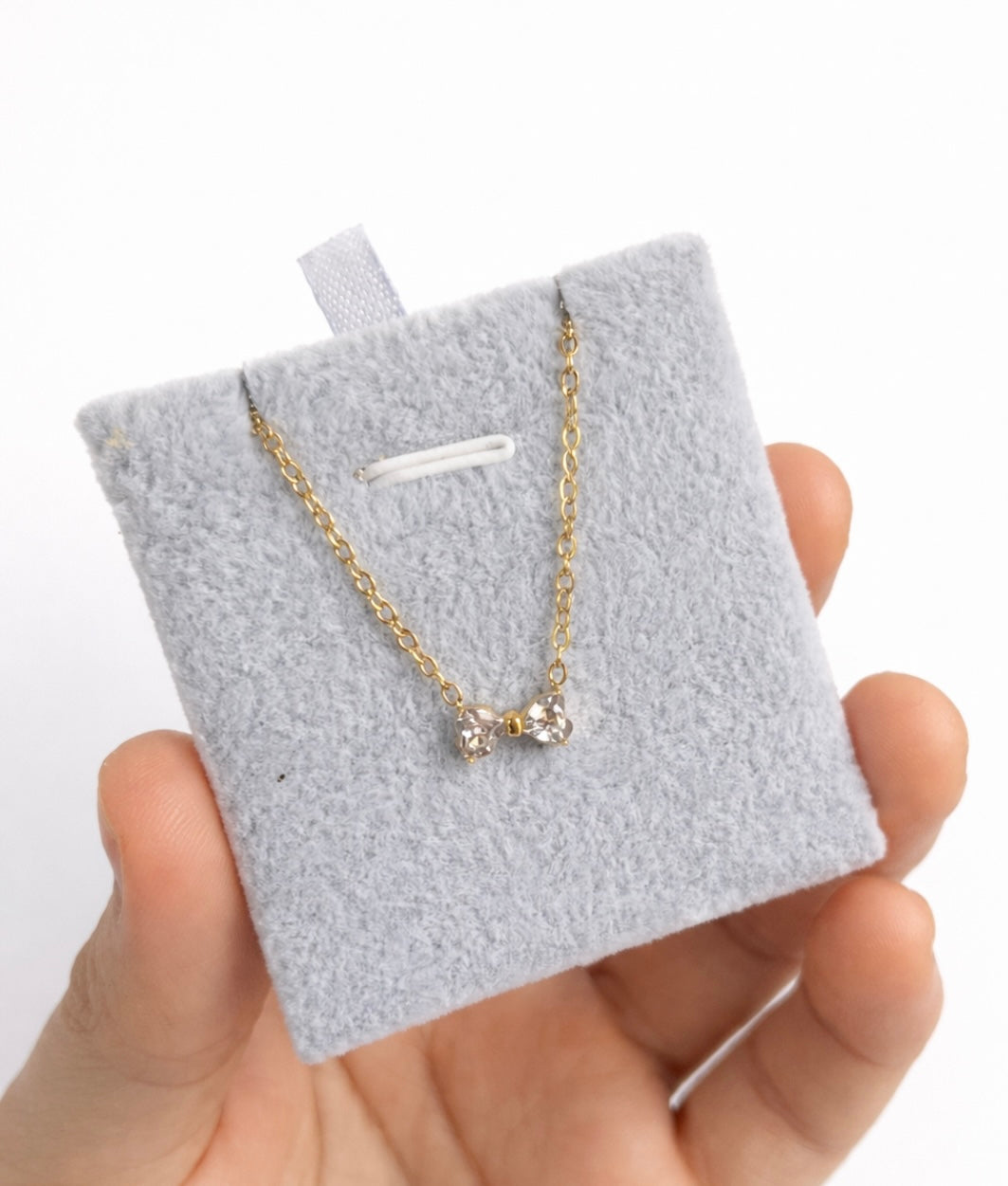 Diamond bow necklace - GlintHub