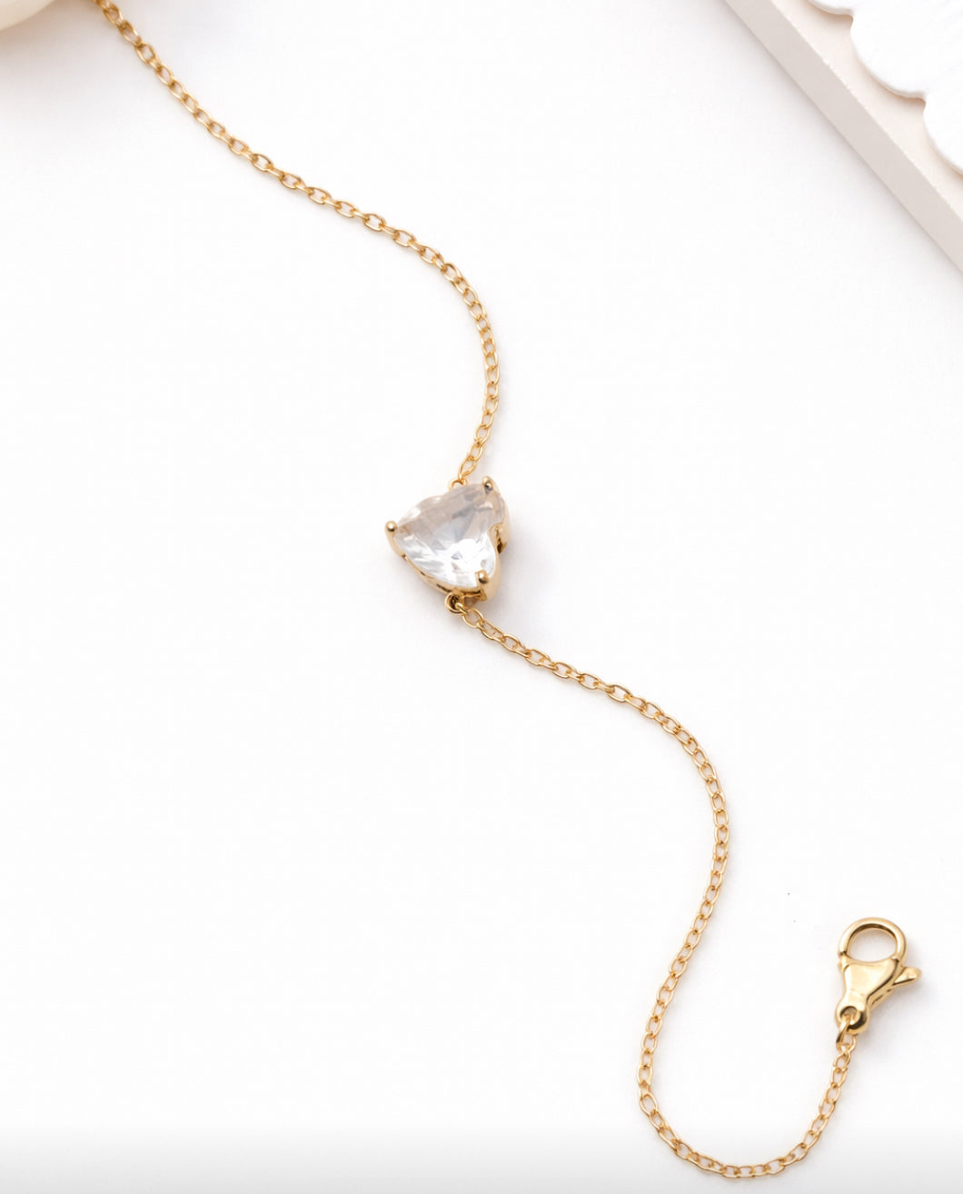 Dainty heart bracelet - GlintHub