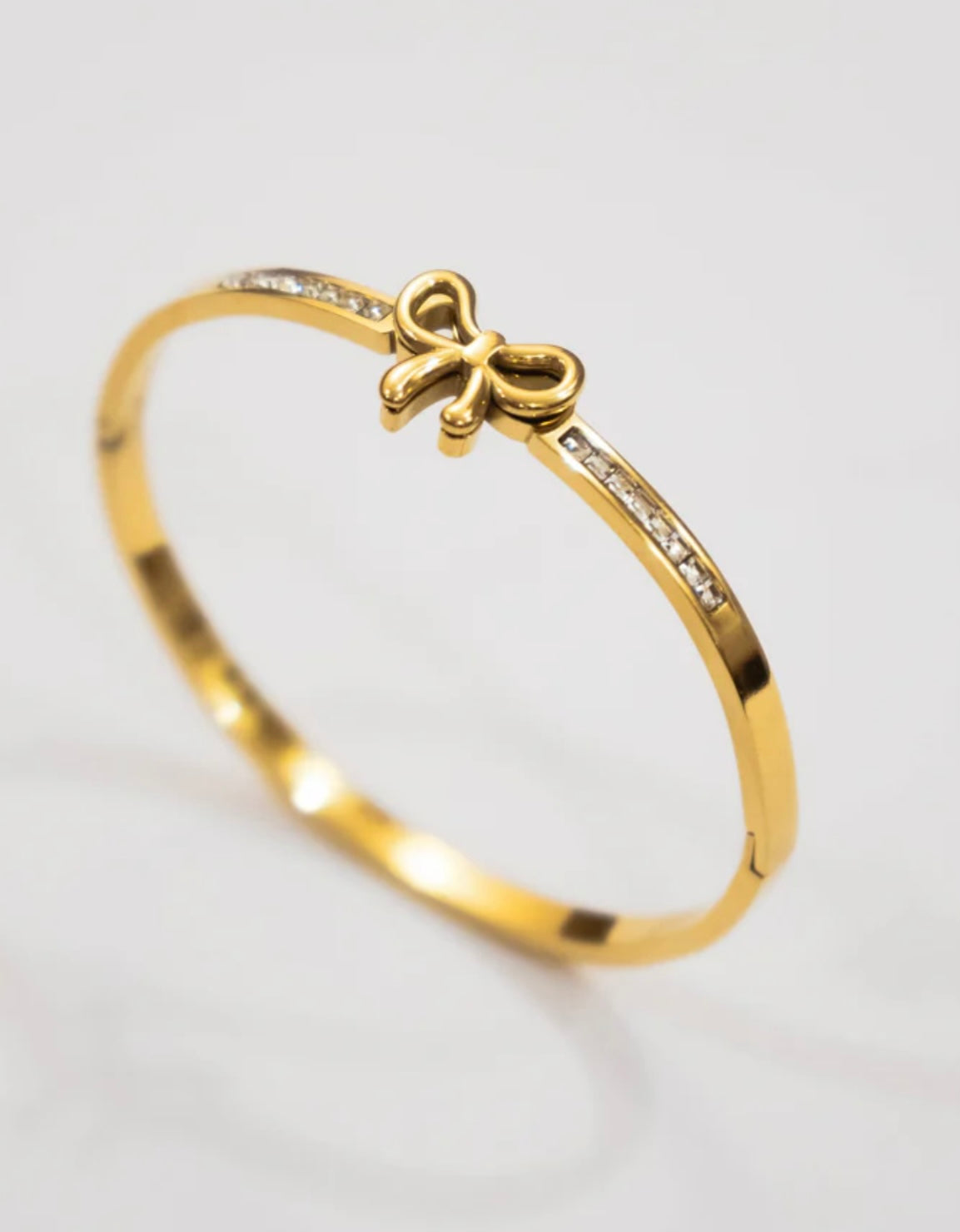 Bow kada bracelet - GlintHub