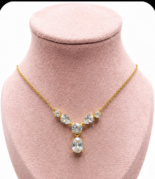 Moon veil necklace - GlintHub