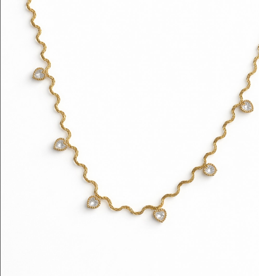 Wavy heart necklace - GlintHub