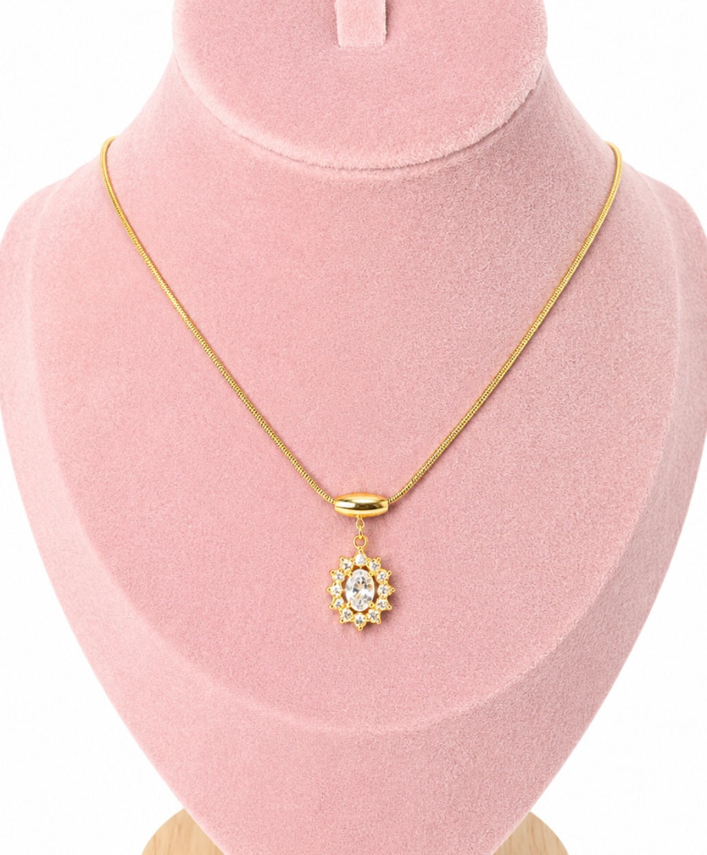 Glimmer knot necklace - GlintHub