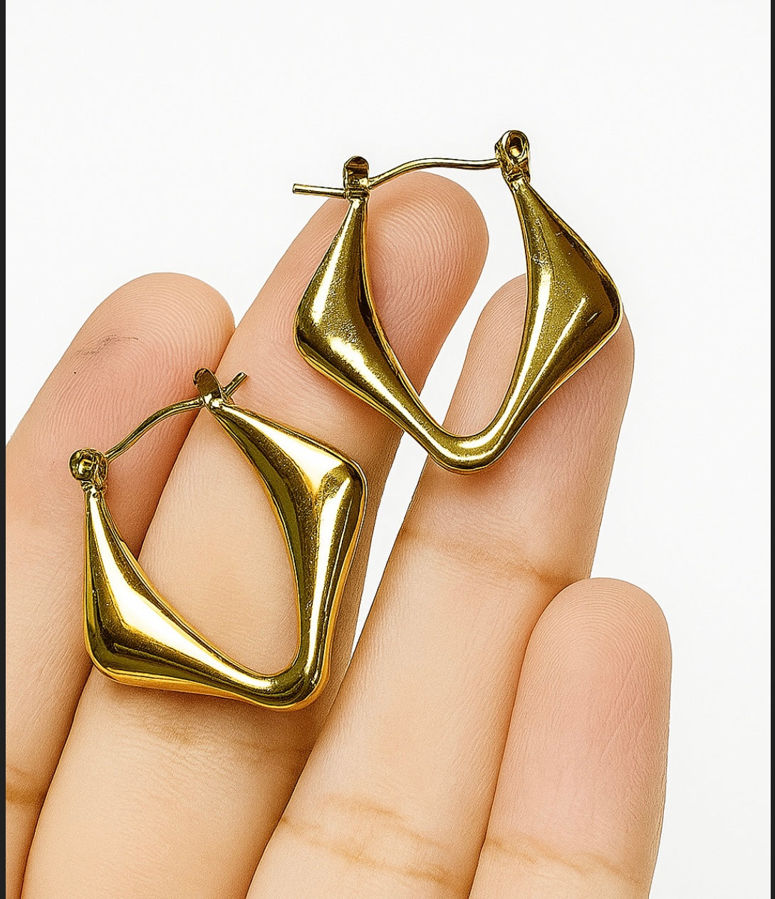 Coral hoops - GlintHub