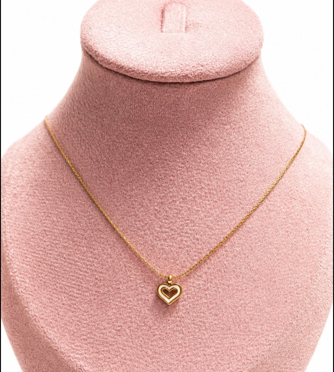 Mini white heart necklace
