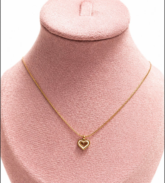 Mini white heart necklace