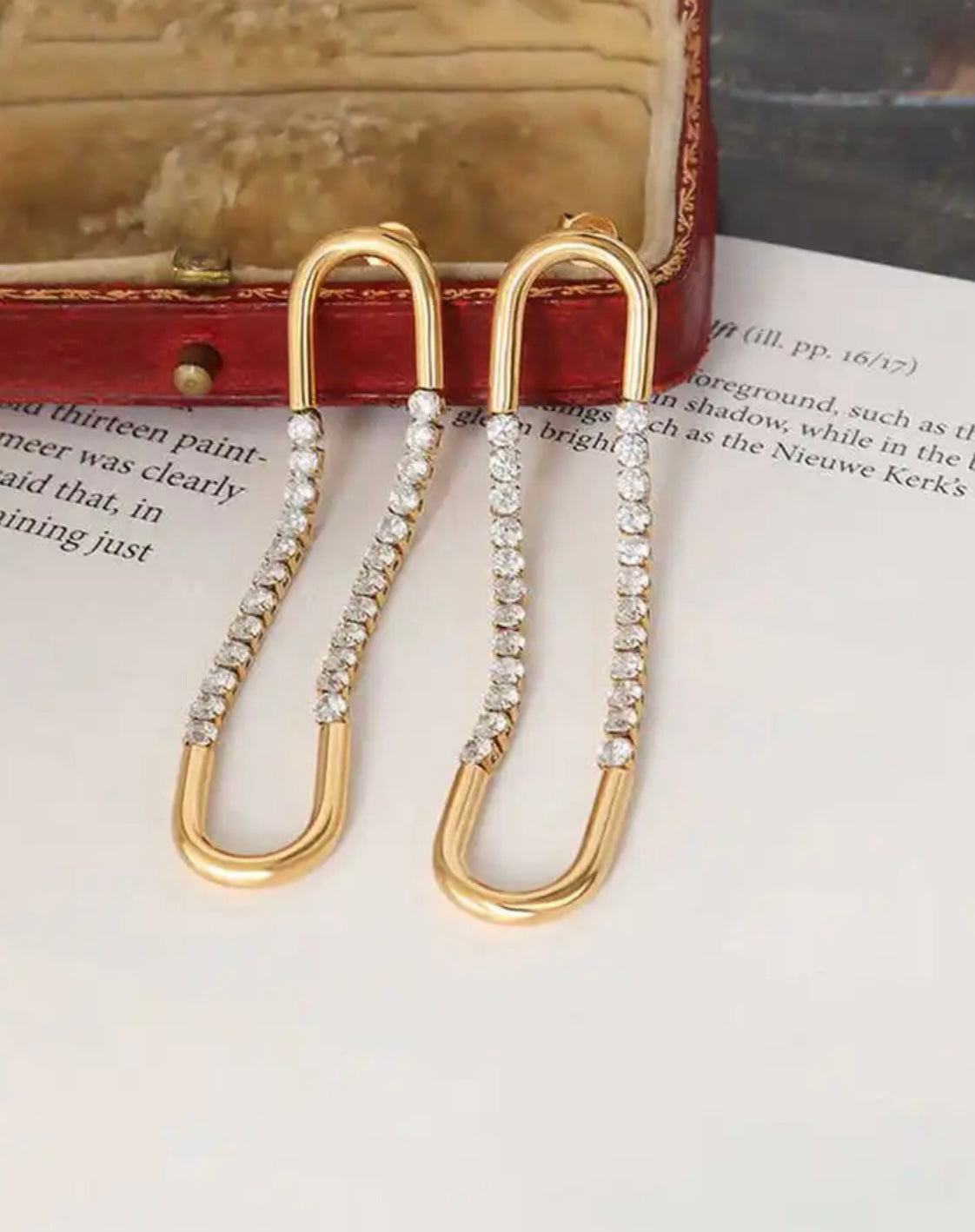 Veya chain earring - GlintHub