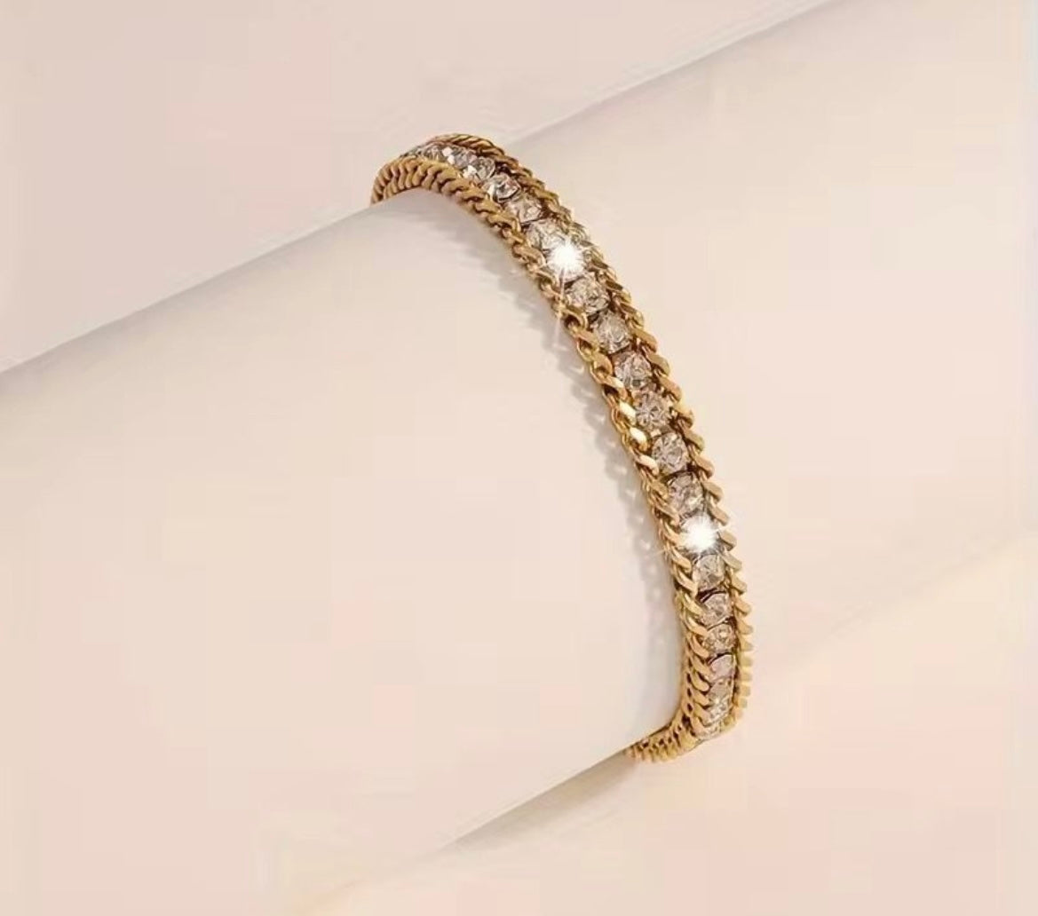 Aleoria chain bracelet - GlintHub