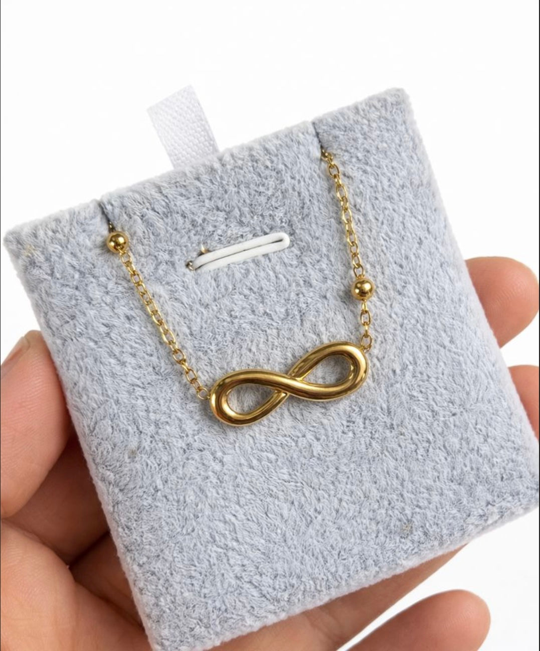 Infinity necklace - GlintHub