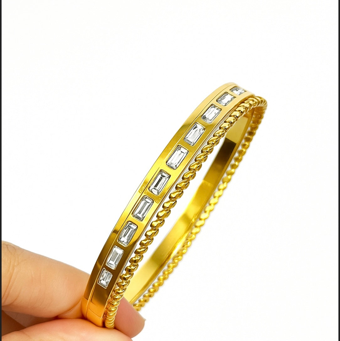 Cosmic bracelet - GlintHub