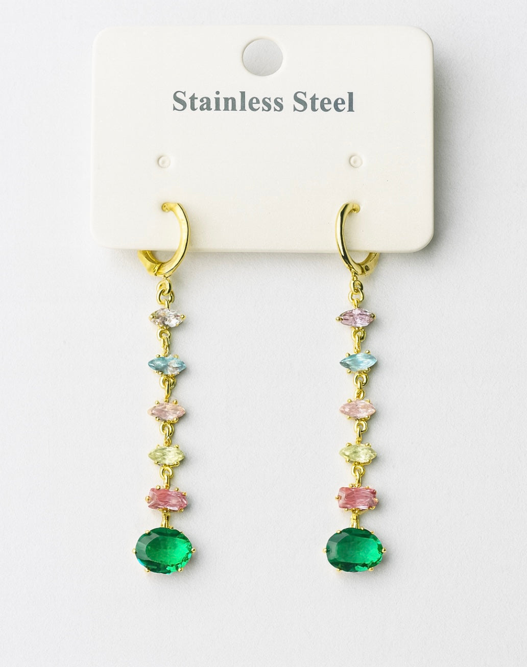 Crystal kiss earring