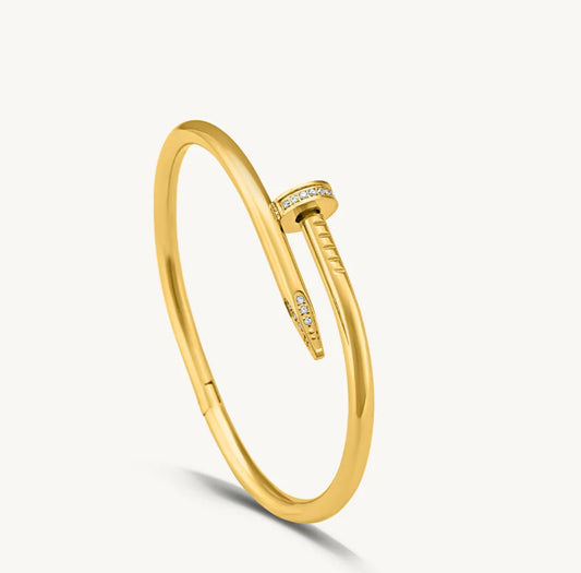 Nail bracelet - GlintHub