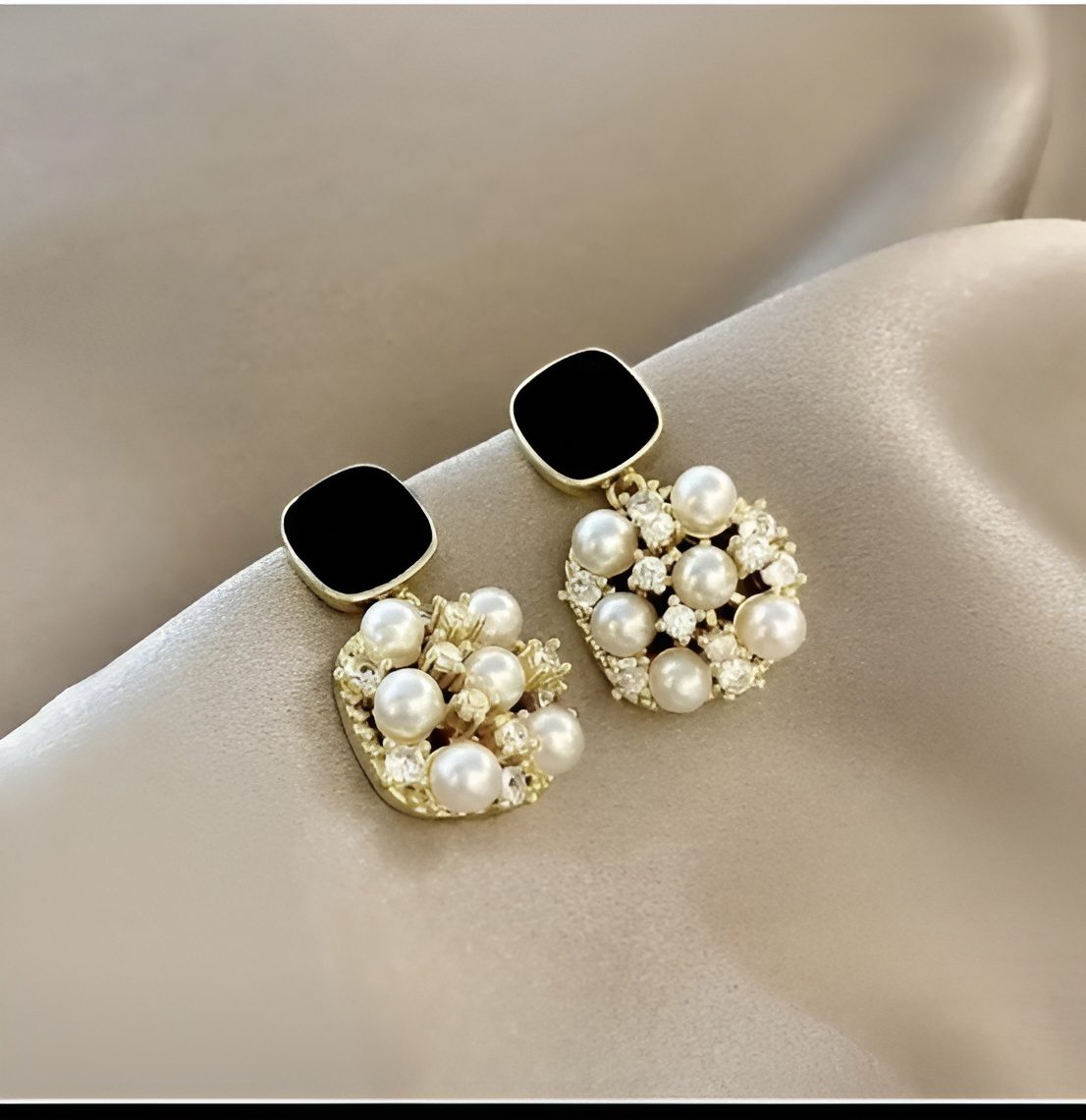 Korean Pearl Earring