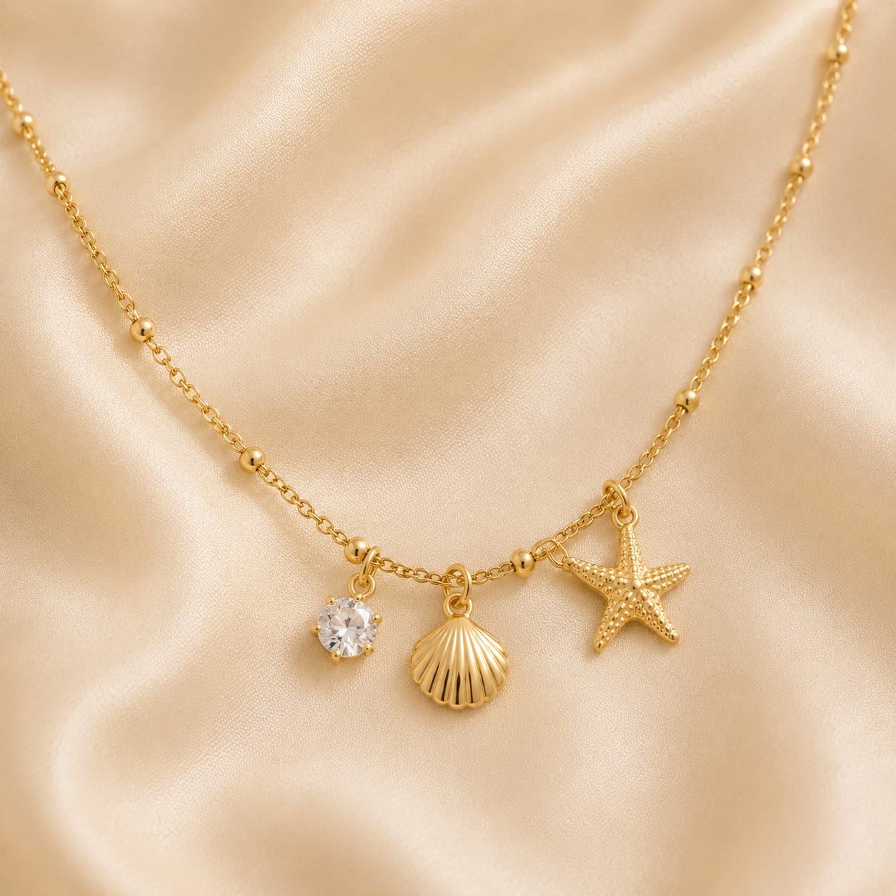 Coral kiss necklace - GlintHub