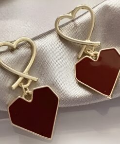heart it earring