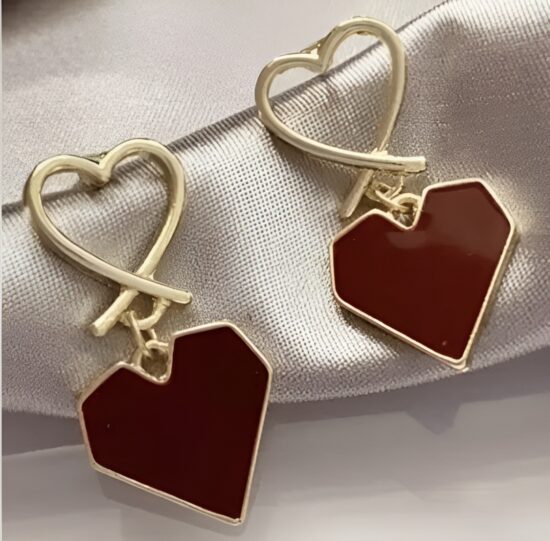heart it earring