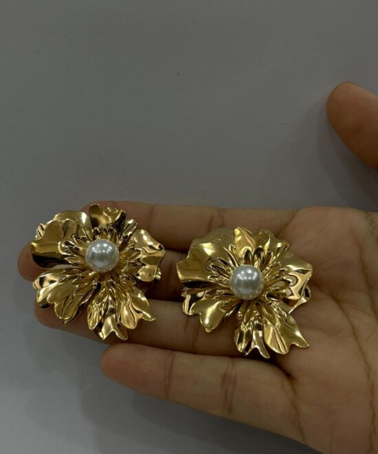 Sunflower earring 2
